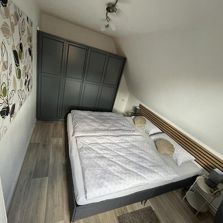 Ferienwohnung Alice Burhave Kültér fotó